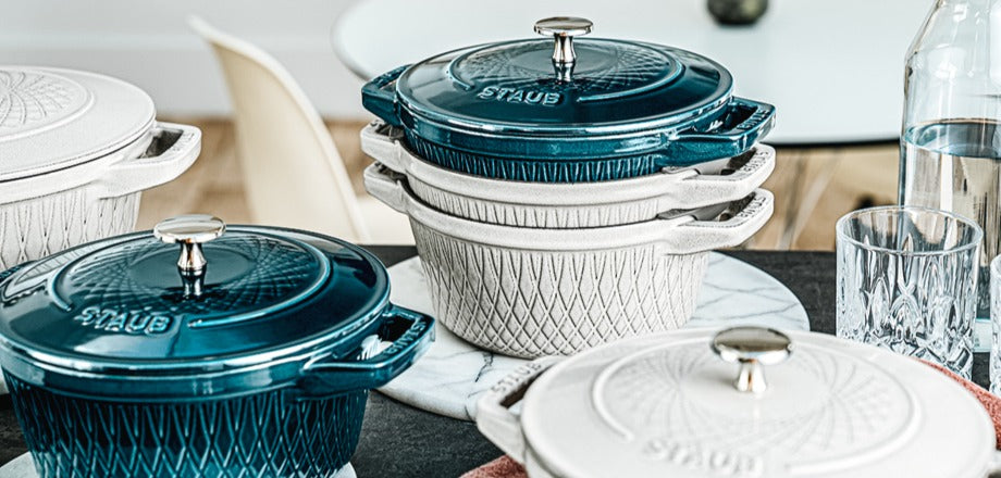 Staub Cocotte Twist - stále se vyvíjející spojení tradice a moderny. - be-ready.cz