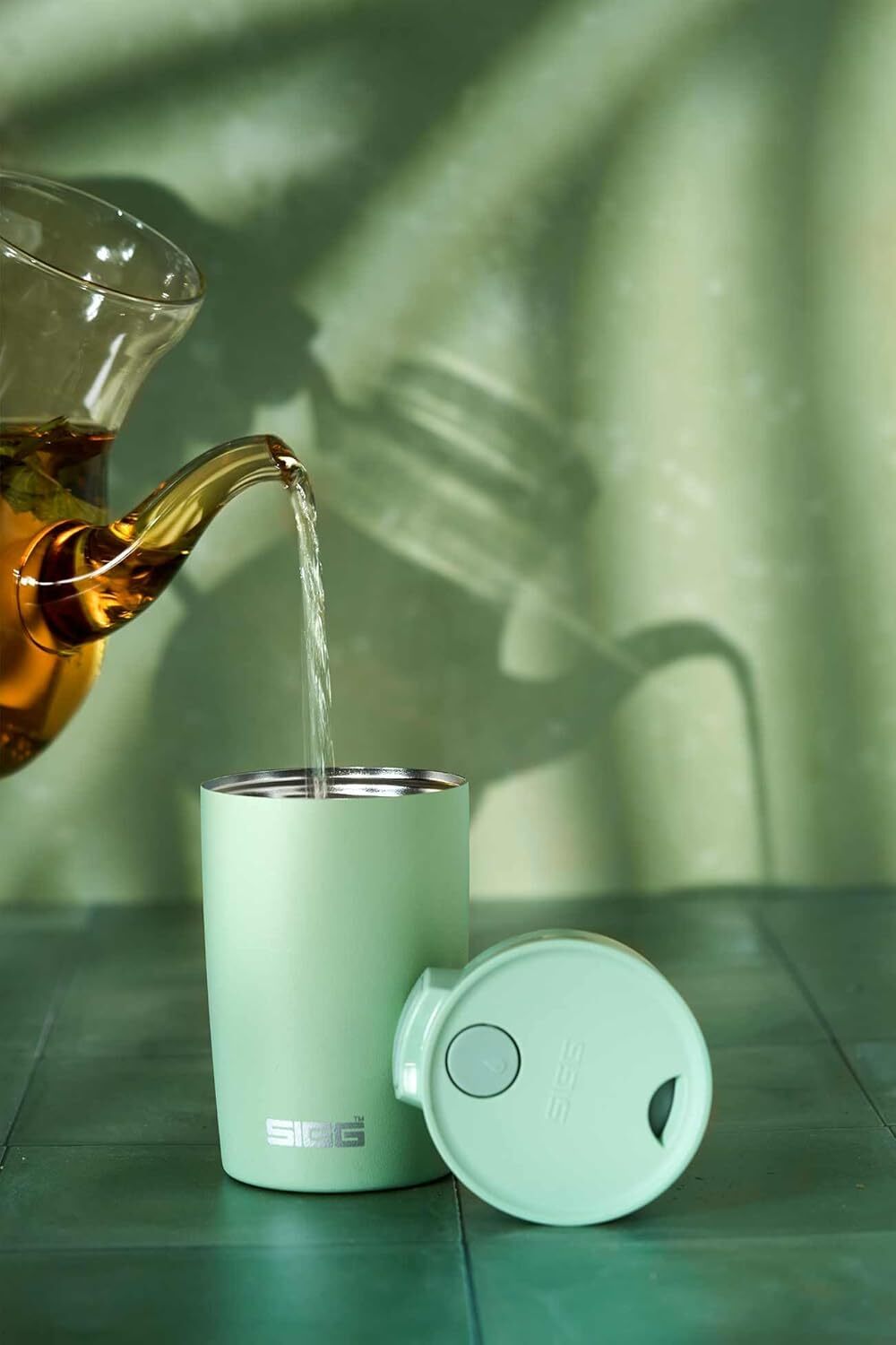 Cestovný termohrnček Sigg Miracle 270 ml, mliečnozelený nádych, 6052.80