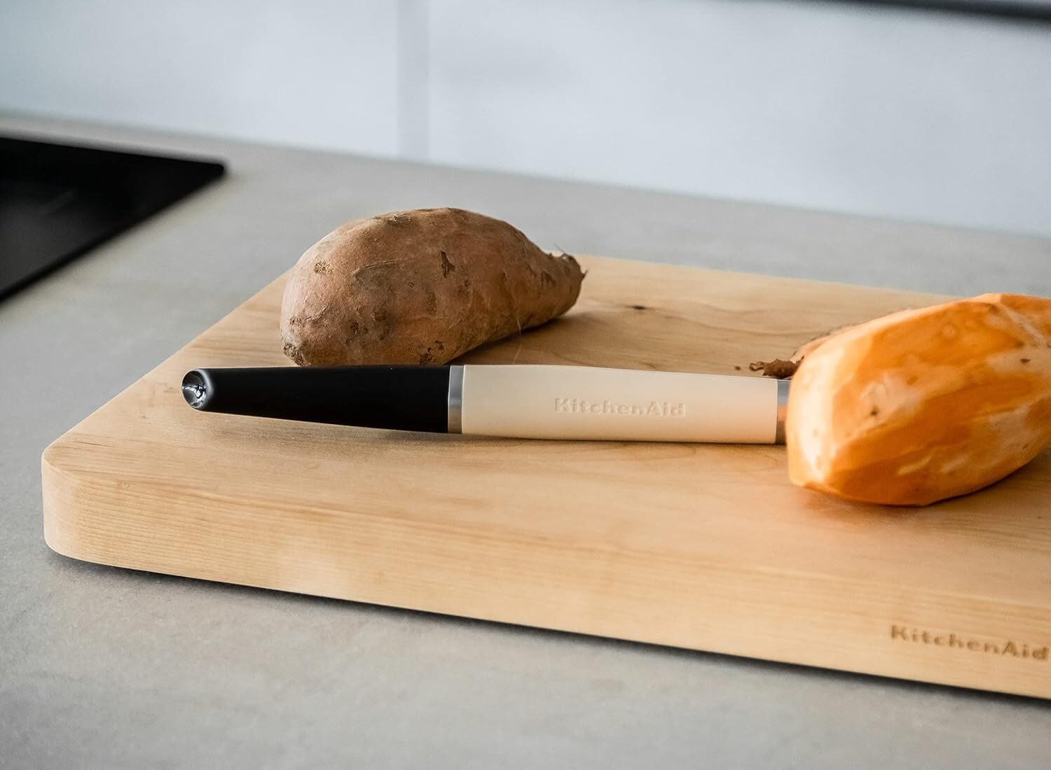 KitchenAid Euro škrabka podélná, almond cream, KAG112OHACE