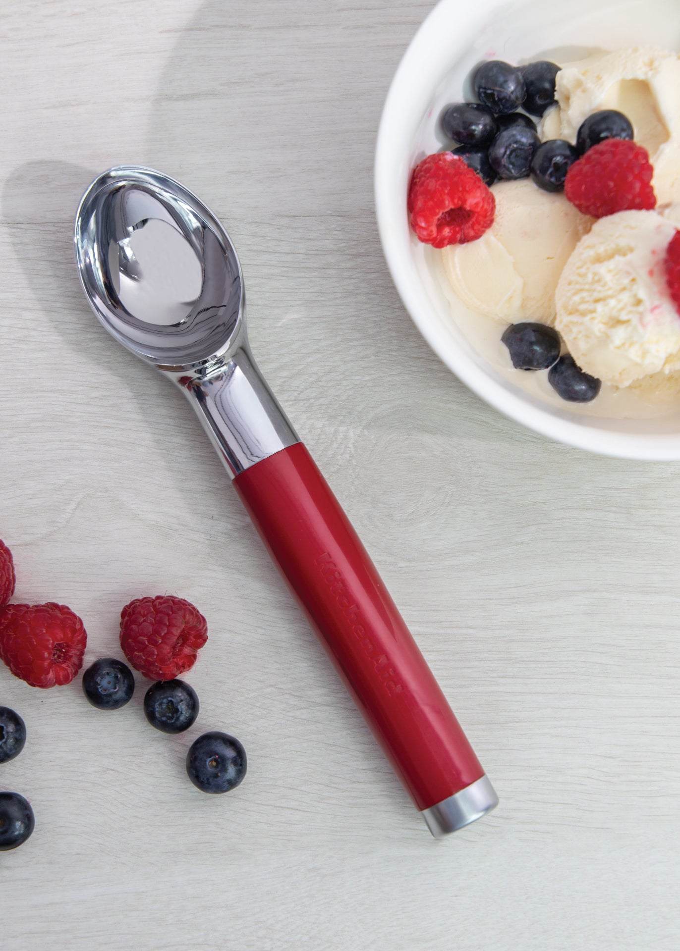 KitchenAid ice cream scoop, empire red, KAG117OHERE