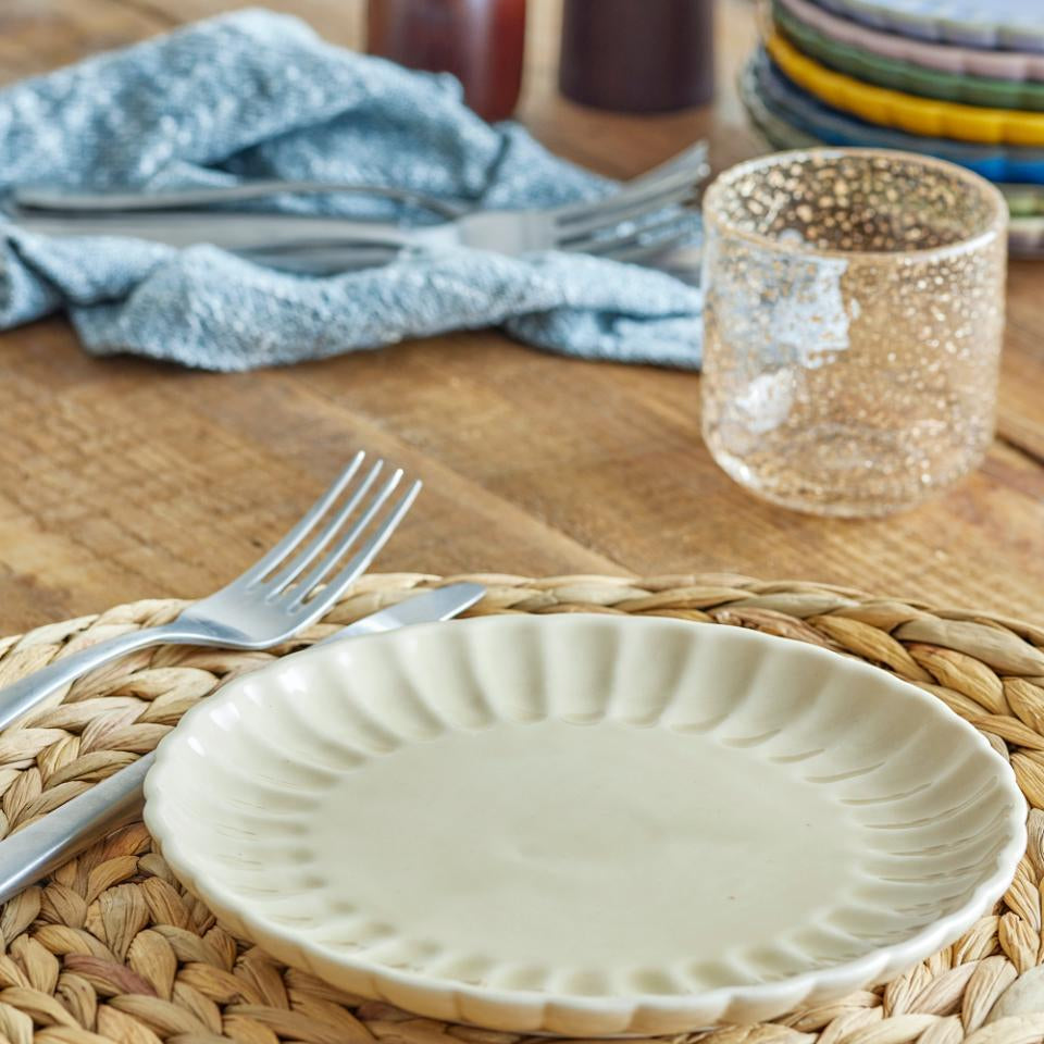 Bloomingville Latina kameninový tanier 20 cm, krémový, 82061368