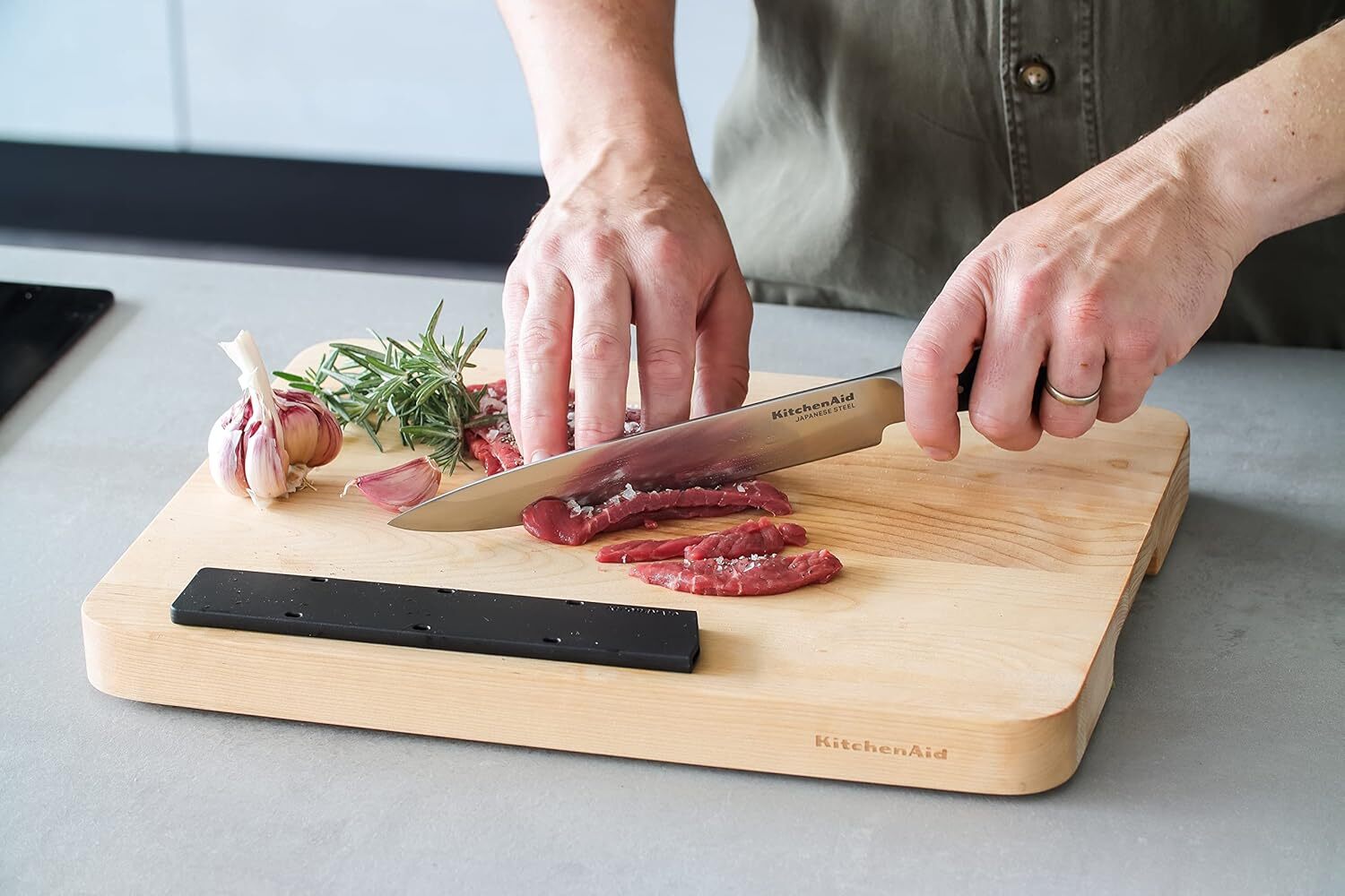 Nôž na krájanie KitchenAid Gourmet 20 cm, KOG8IGSSOHOBA