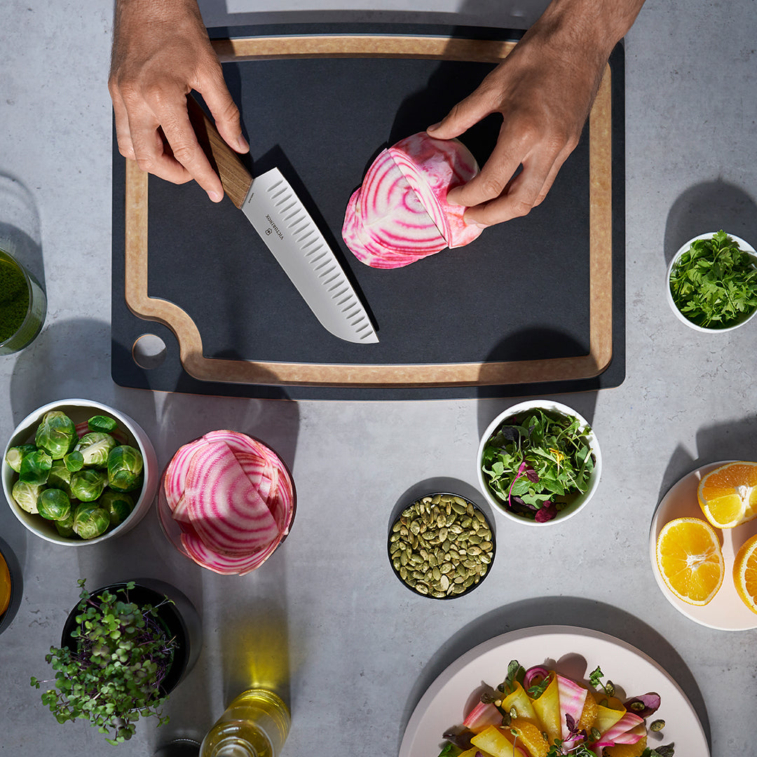 Victorinox Swiss Modern beech block with 7 knives, 6.7186.6