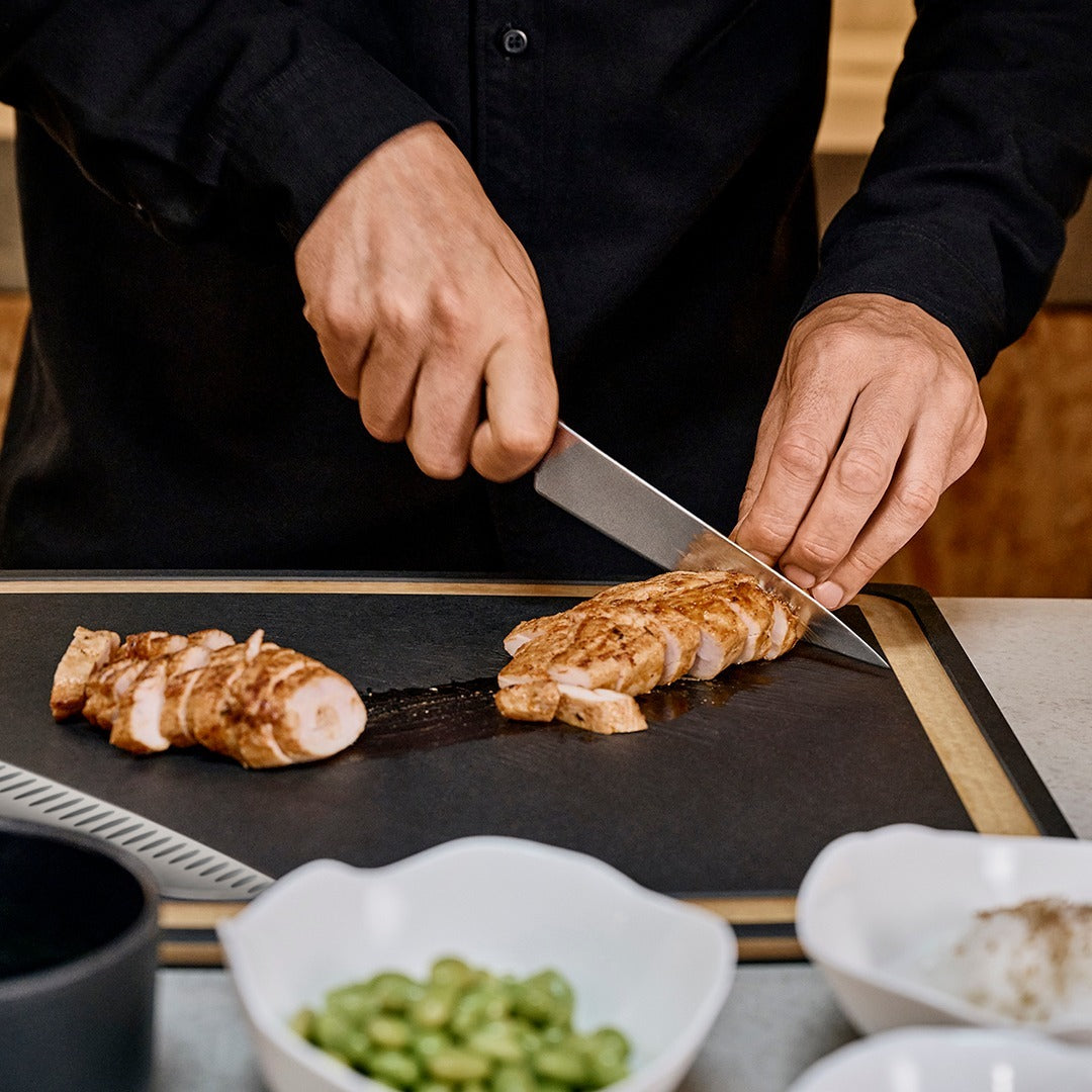 Kuchynská doska Victorinox Gourmet M 36 x 28 cm, čierna, 7.4128.3