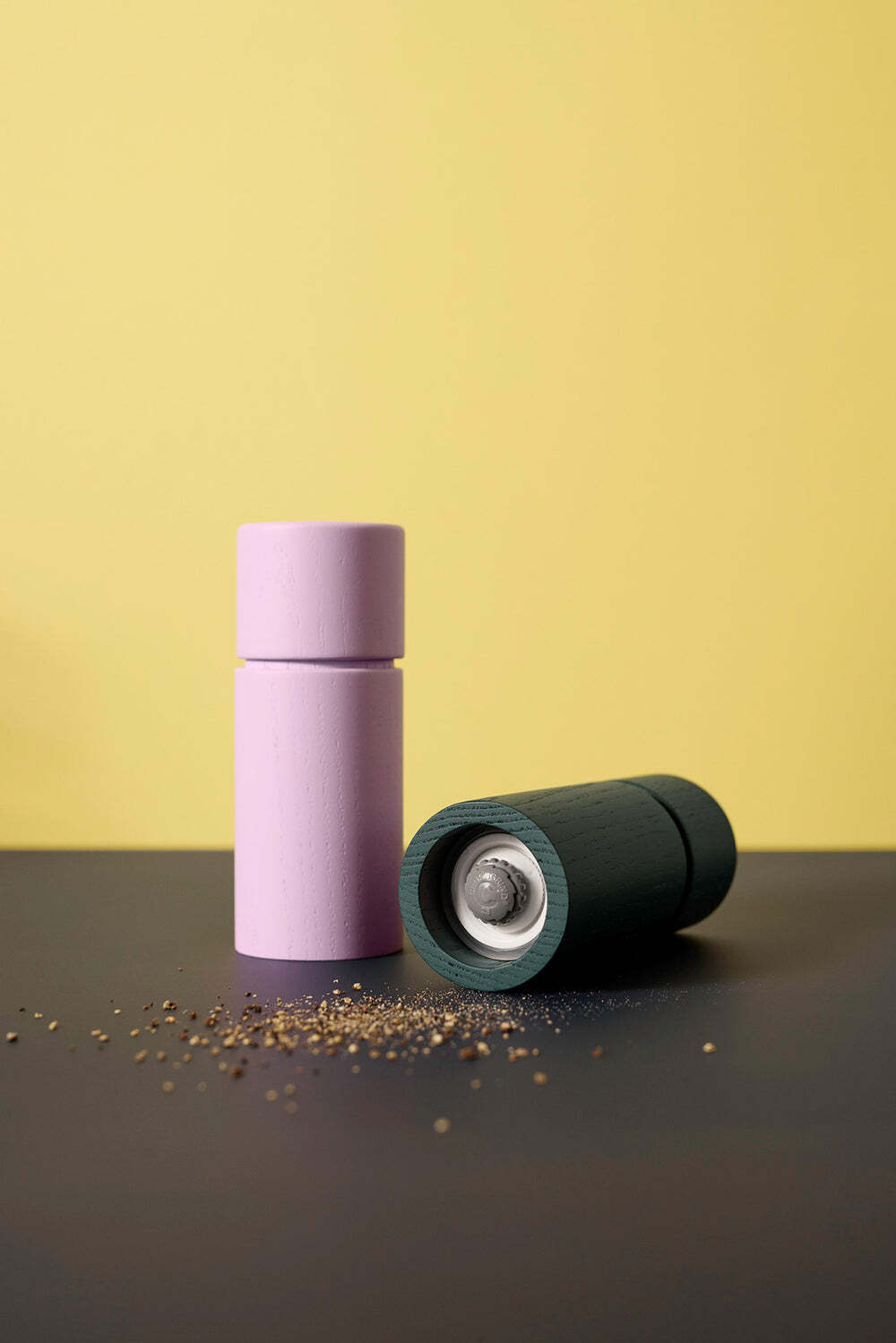 CrushGrind Bergen drevený mlynček na korenie 12 cm, závodná zelená, 070375-0028