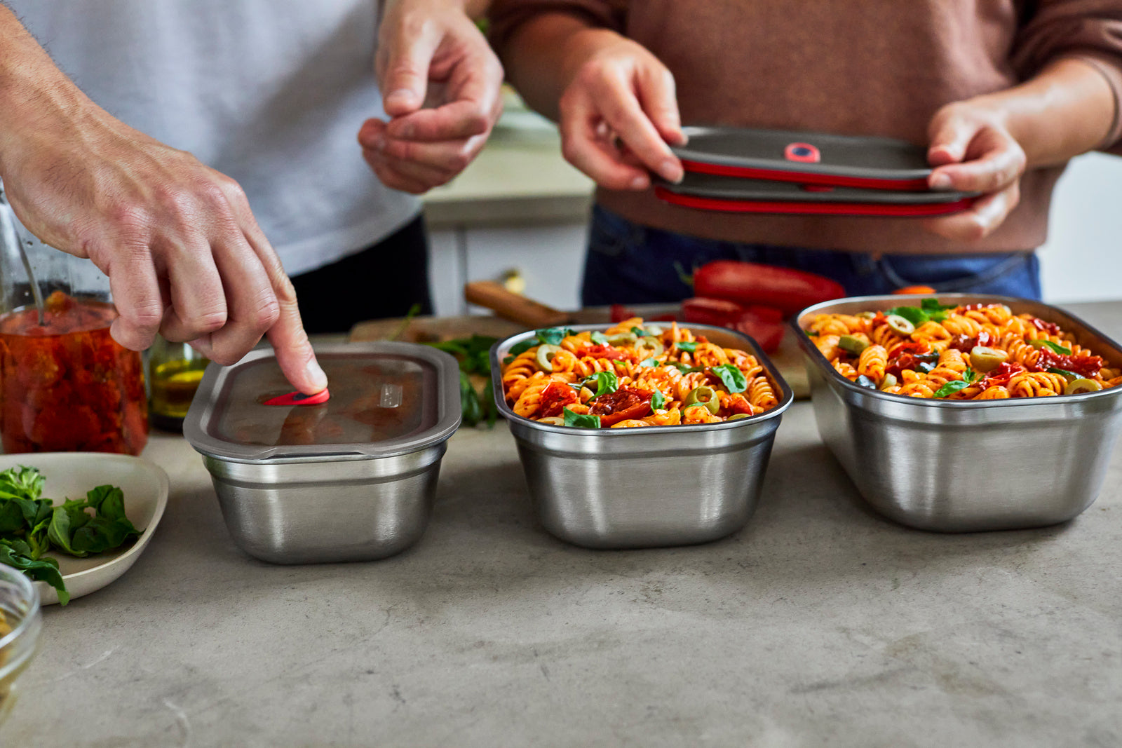 Black+Blum nerezový box na potraviny 0,6 l, malý, FBSS-BX-S017-EN