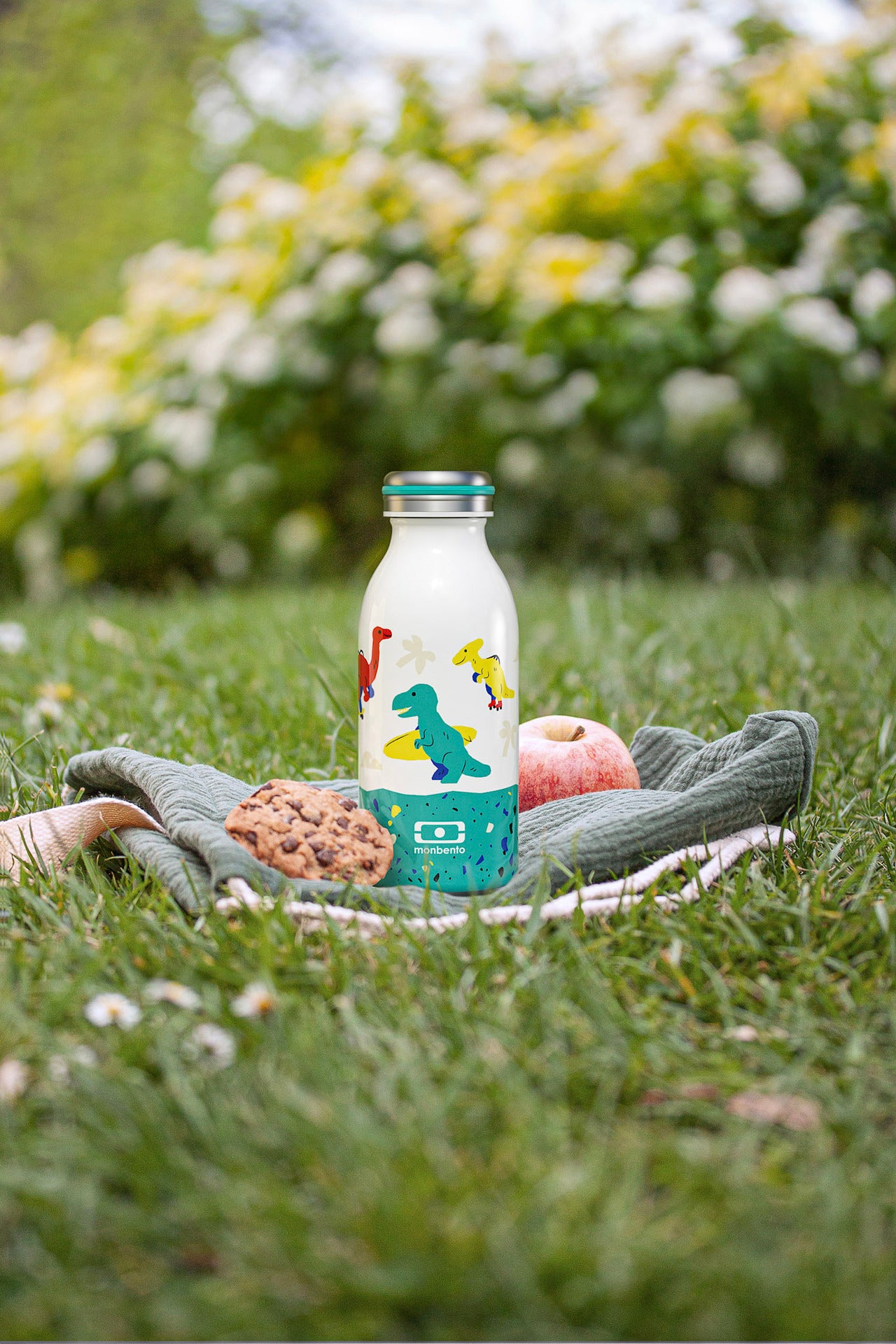 Monbento Cooly detská fľaša na pitie 350 ml, modrá dino, 47274120