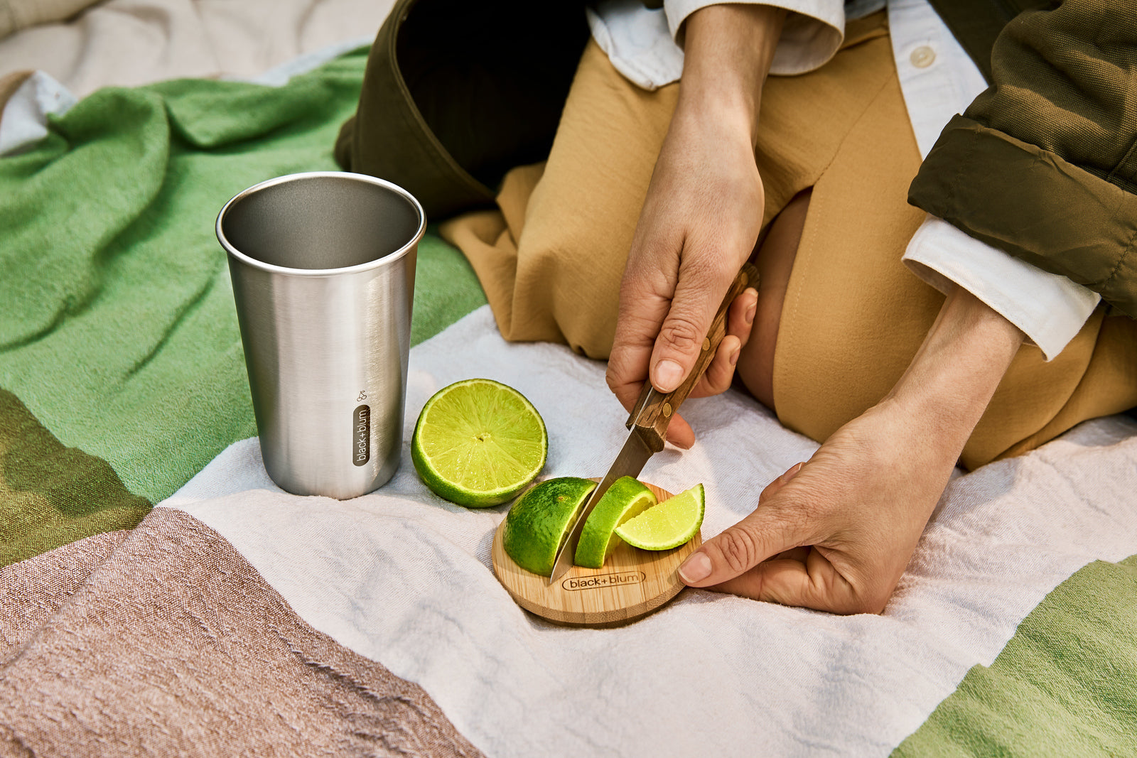 Súprava pohárov z nehrdzavejúcej ocele Black+Blum 4 x 500 ml, OL-CUP001