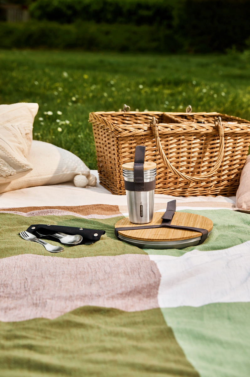 Súprava pohárov z nehrdzavejúcej ocele Black+Blum 4 x 500 ml, OL-CUP001