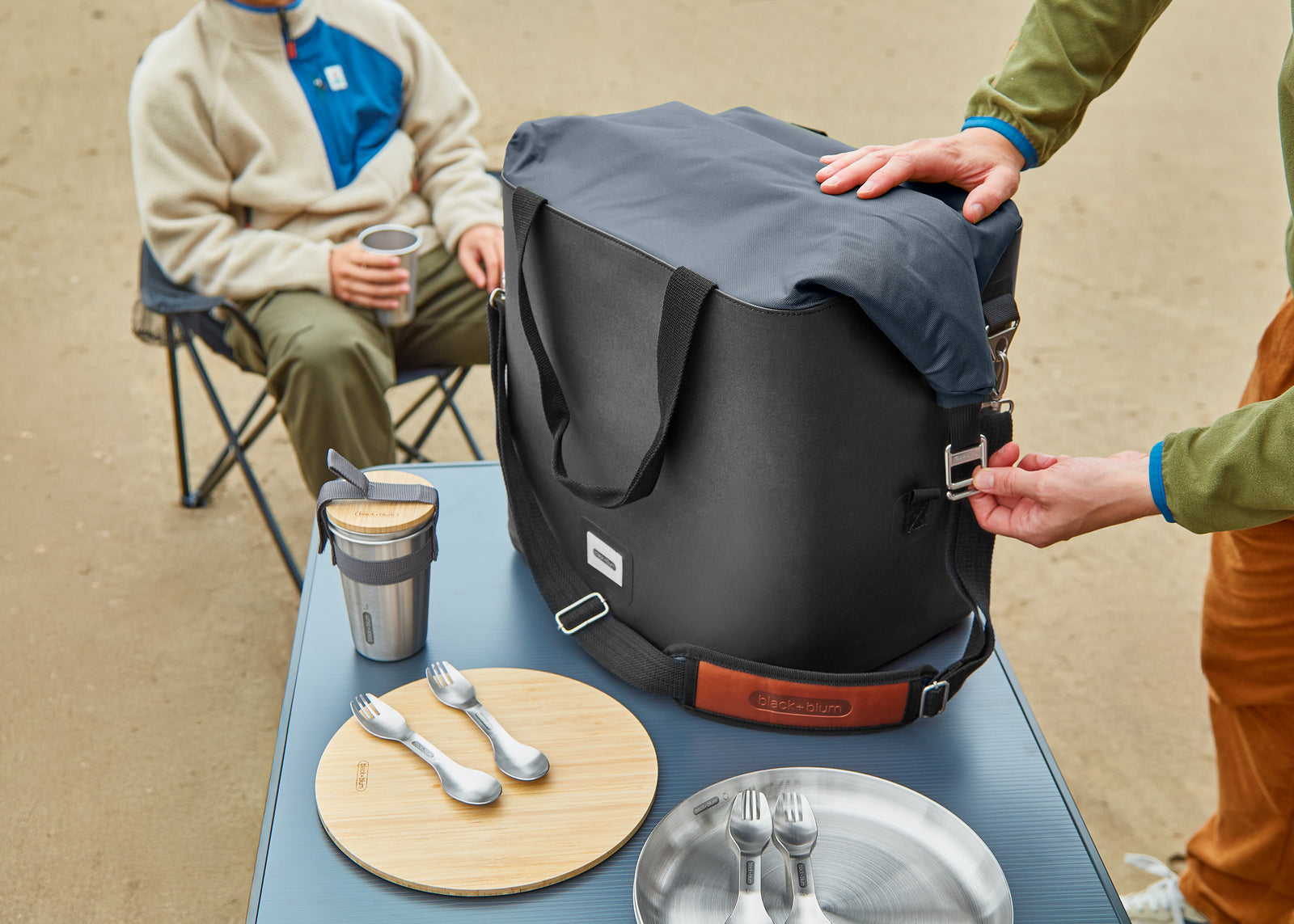 Black+Blum chladicí taška 25 l, slate, LIC021