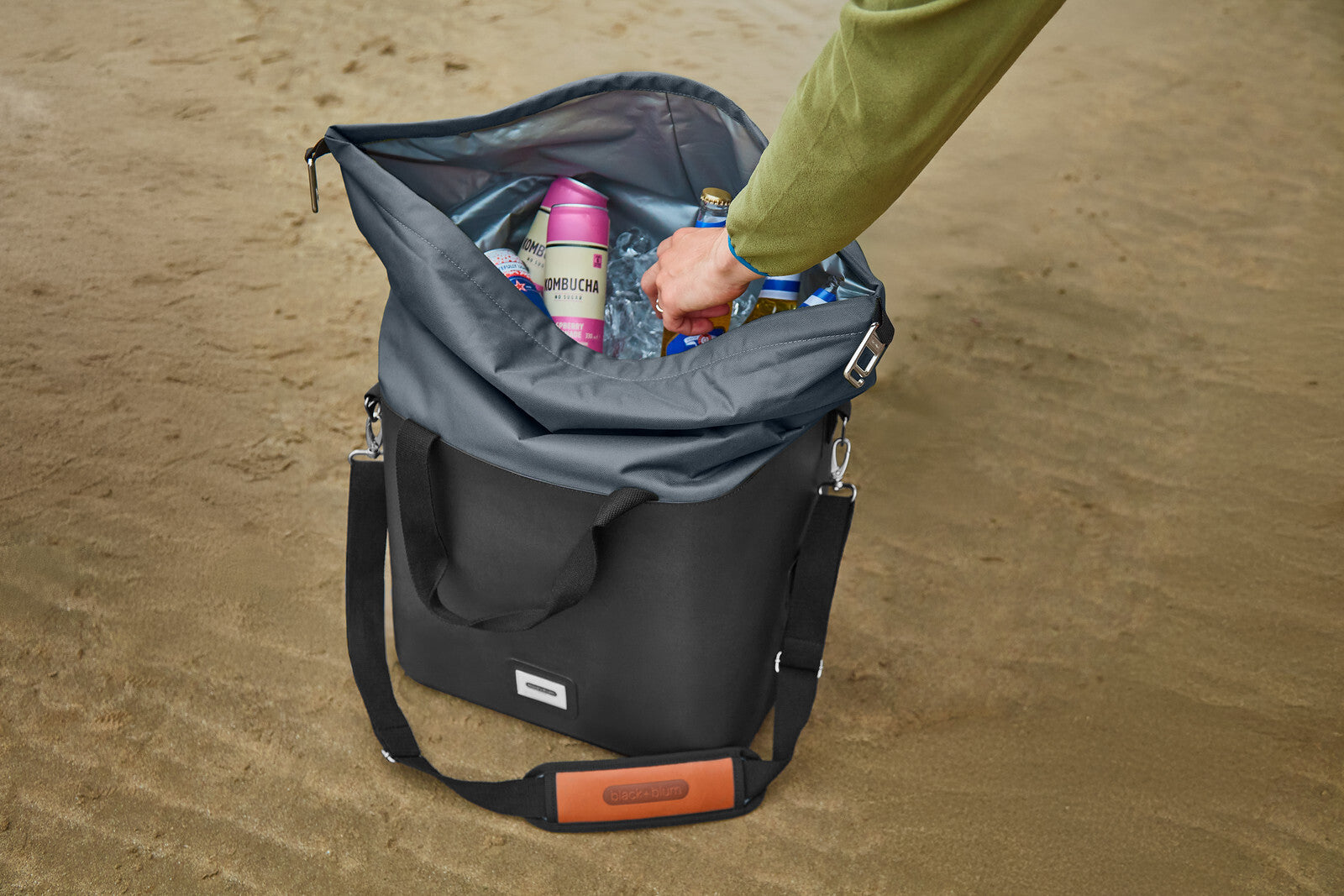 Chladiaca taška Black+Blum 25 l, bridlicová, LIC021