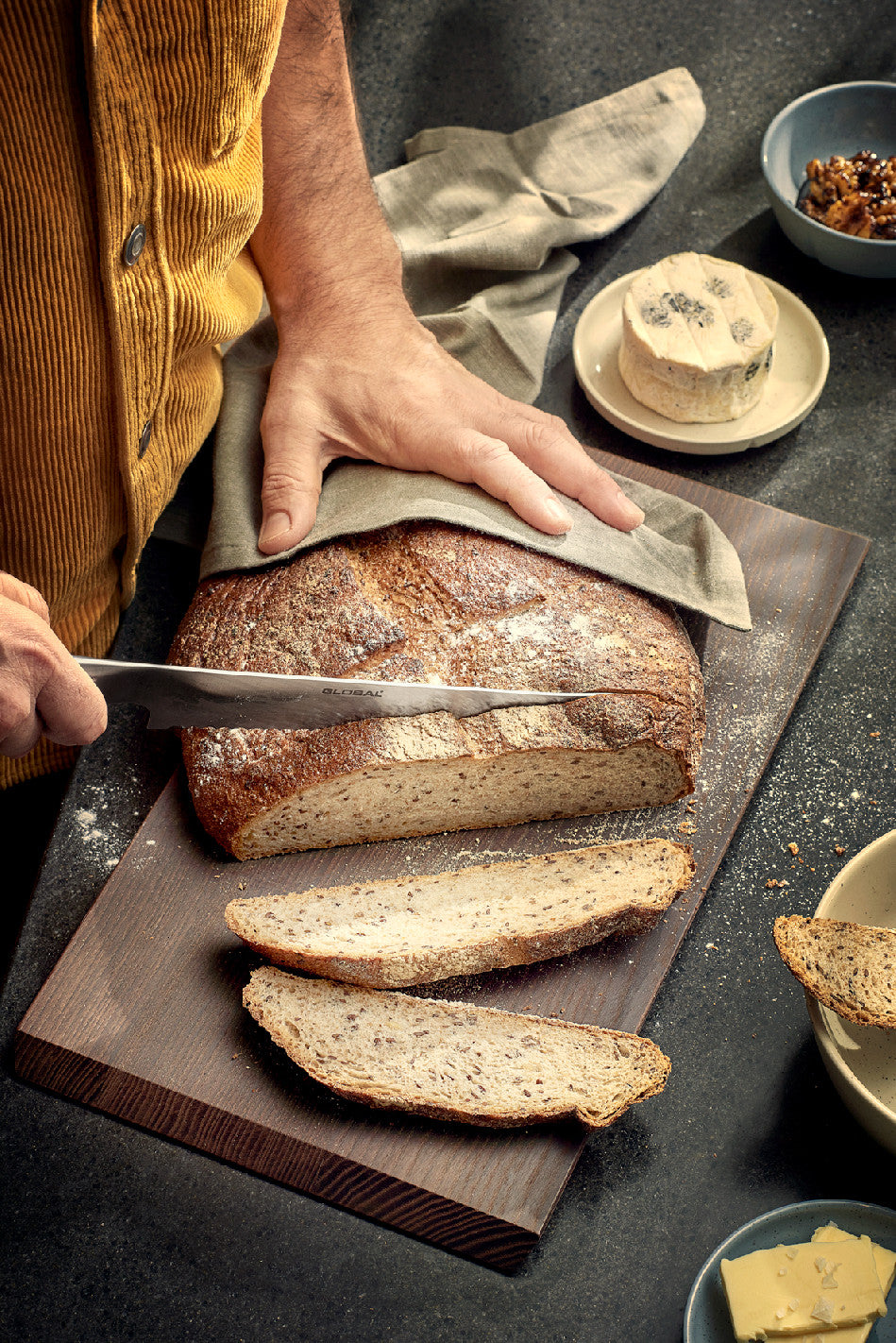 Rosendahl RA krájacie a servírovacie doska 44 x 25 cm, 23107