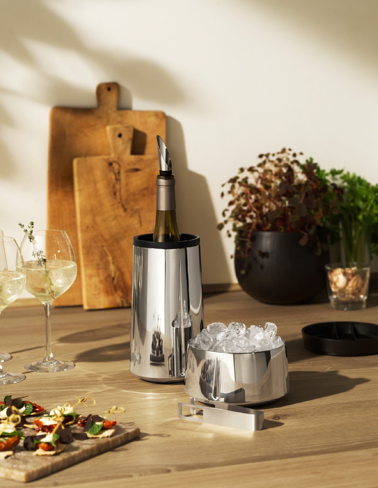 Rosendahl Grand Cru Barware nálevka na víno, black, 25037