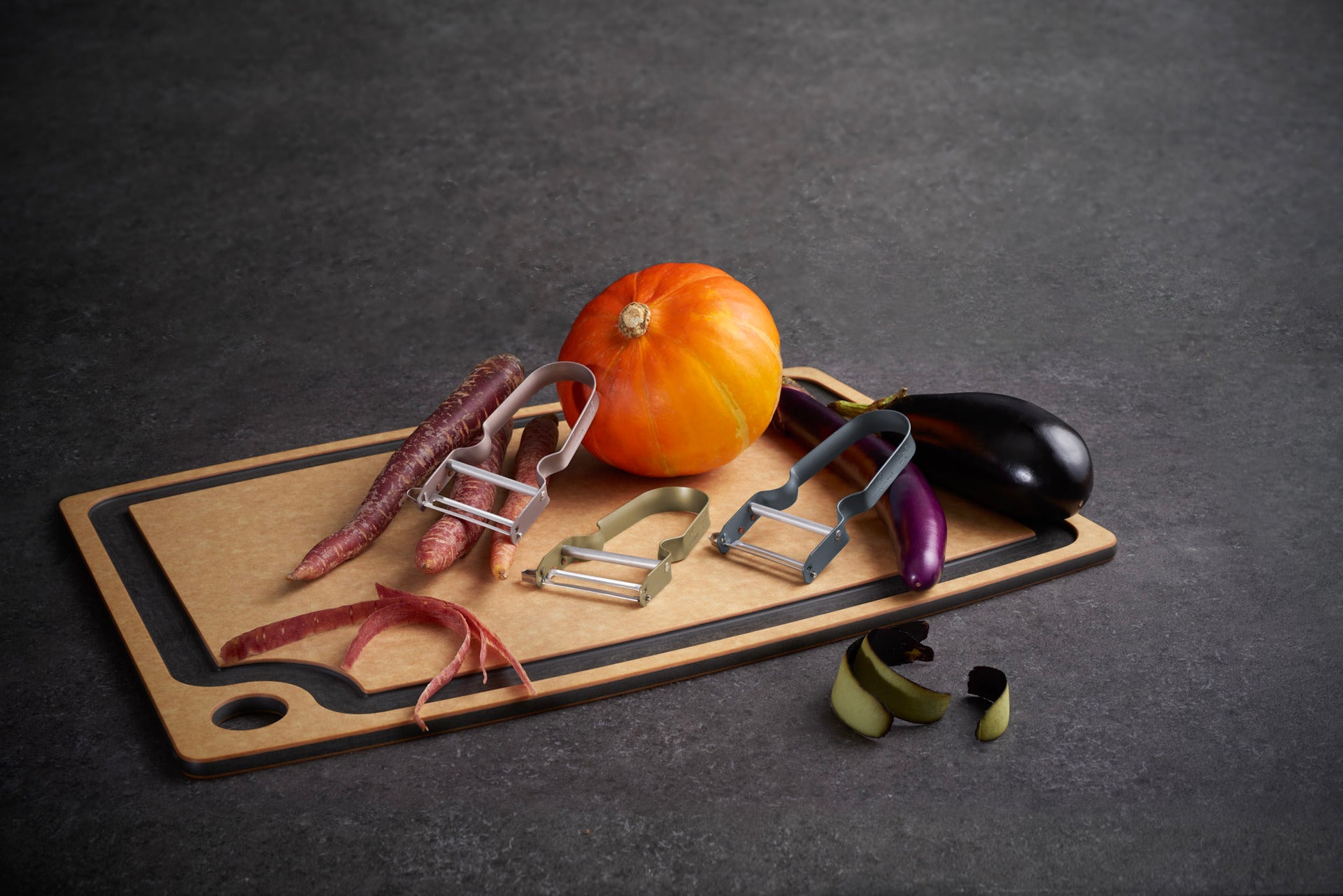 Victorinox Rex škrabka s rovným ostřím, blueberry, 6.0900.21