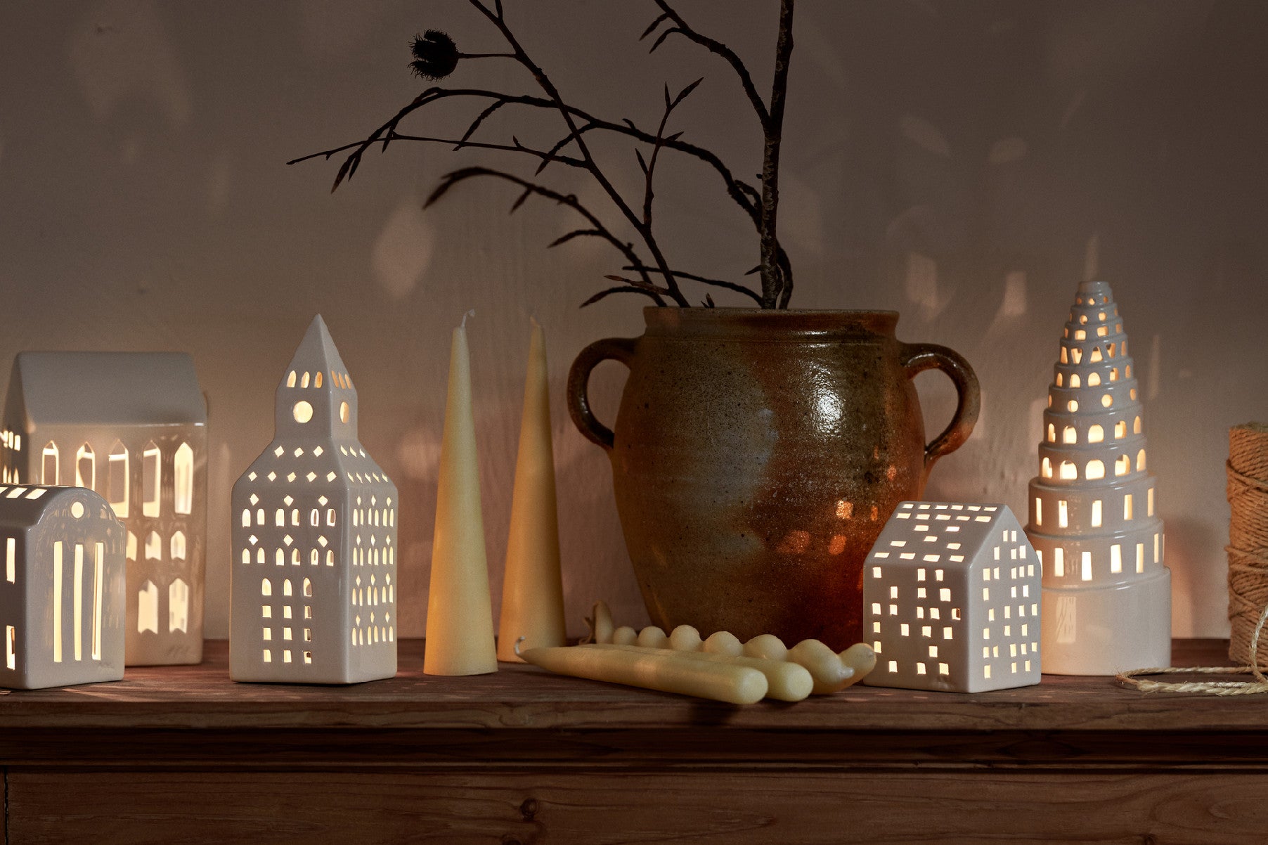 Kähler Urbania keramický svietnik domček High tower 22,5 cm, 693027