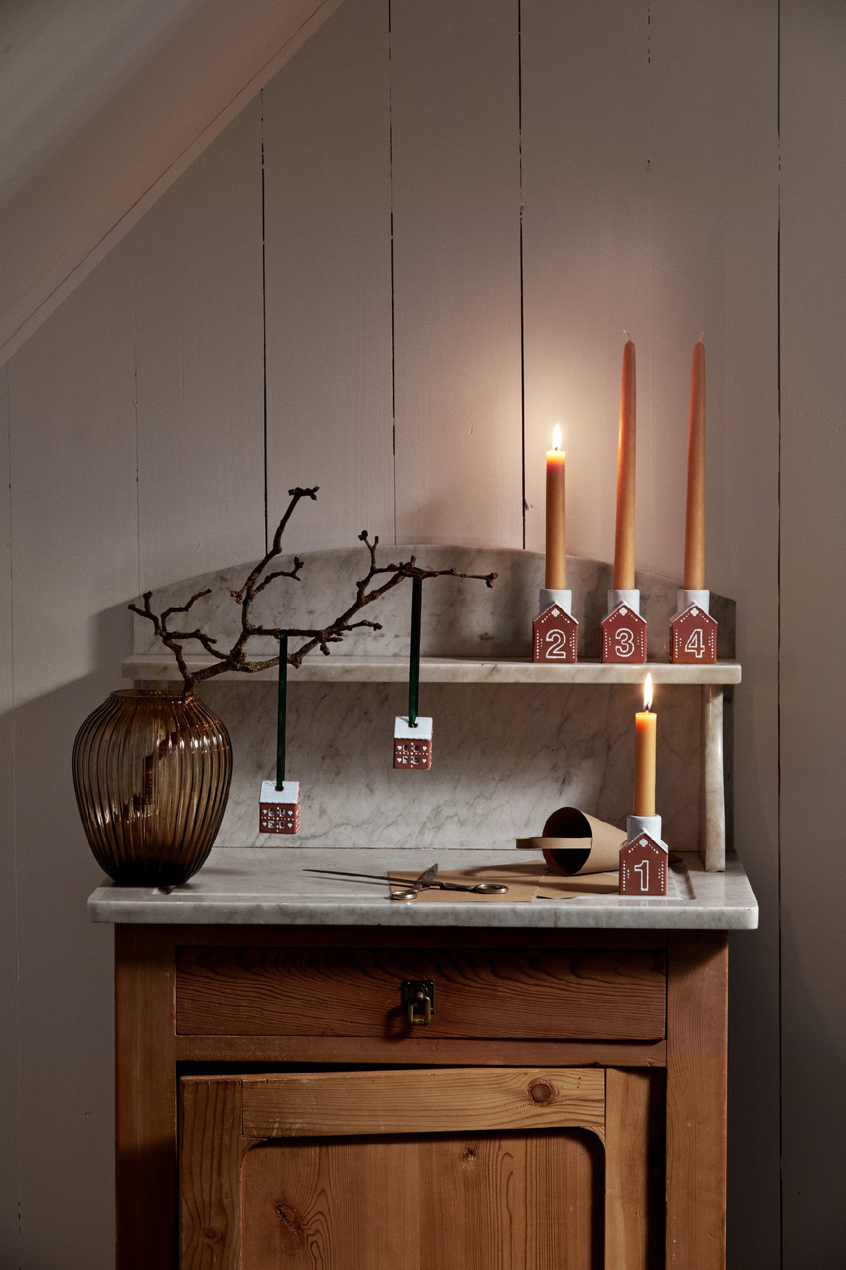 Kähler Hammershoi sklenená váza 14 cm, walnut, 693189