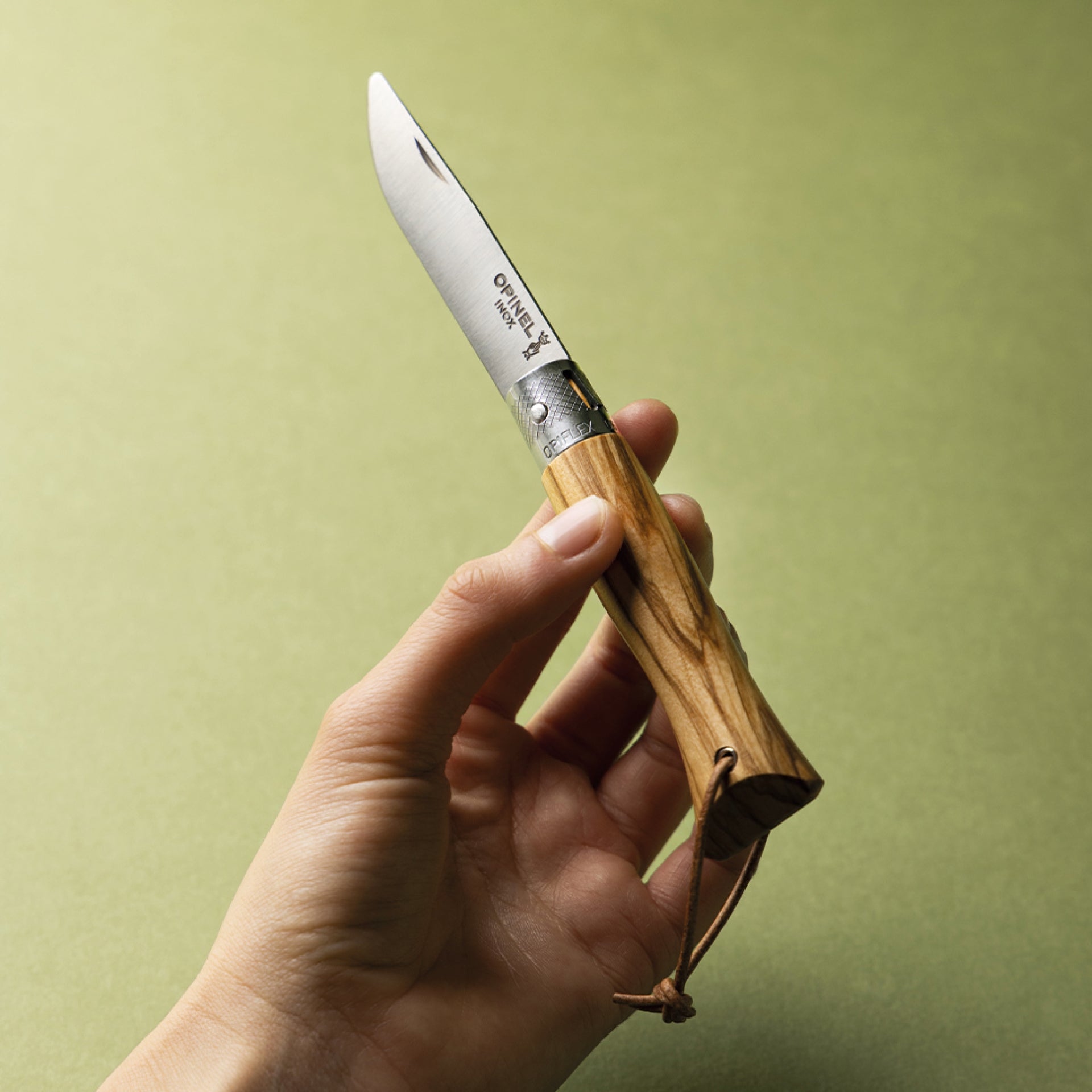 Opinel néo6 Olive Wood zavírací nůž 7 cm, 002504