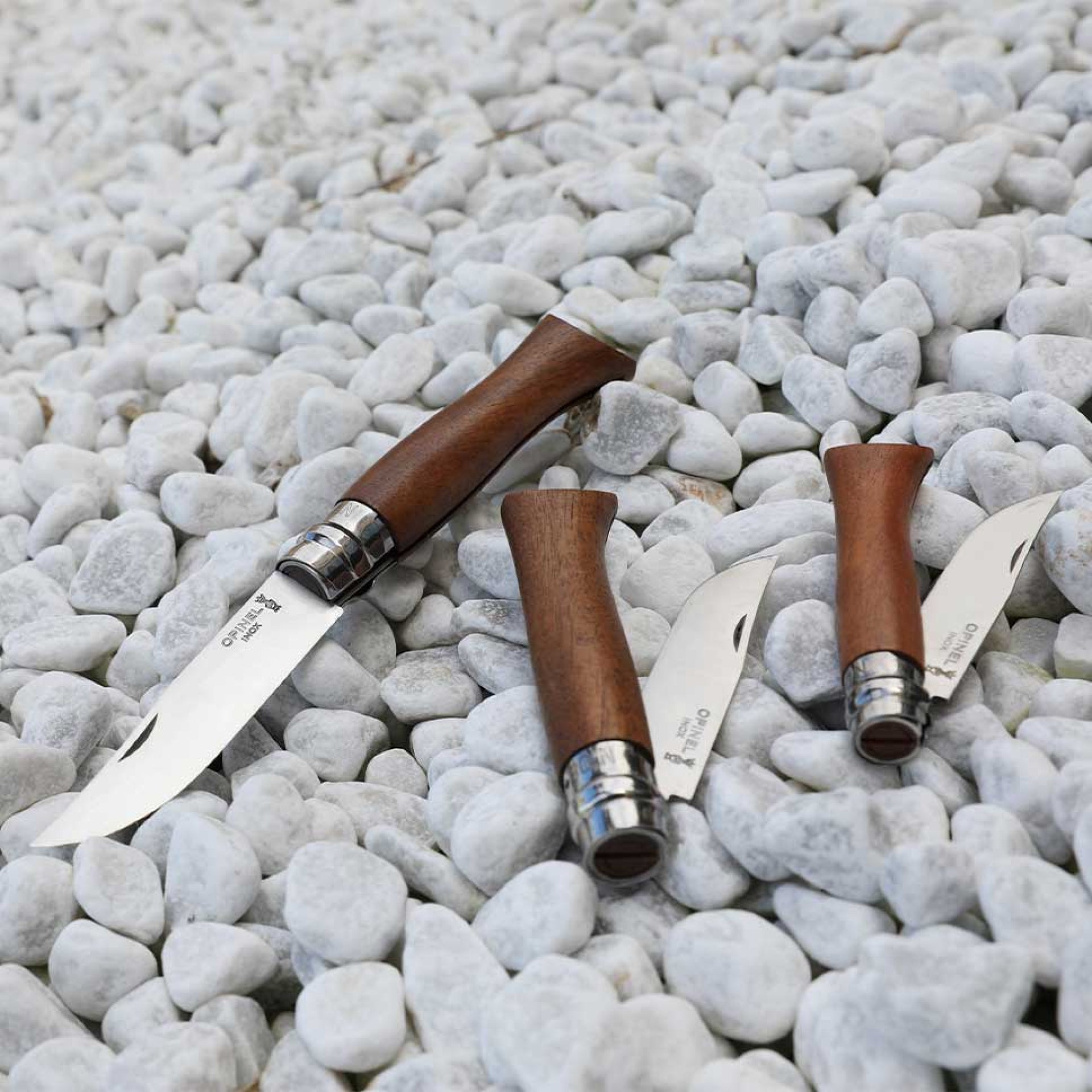 Opinel Walnut Wood N°06 zavírací nůž 7 cm, 002025