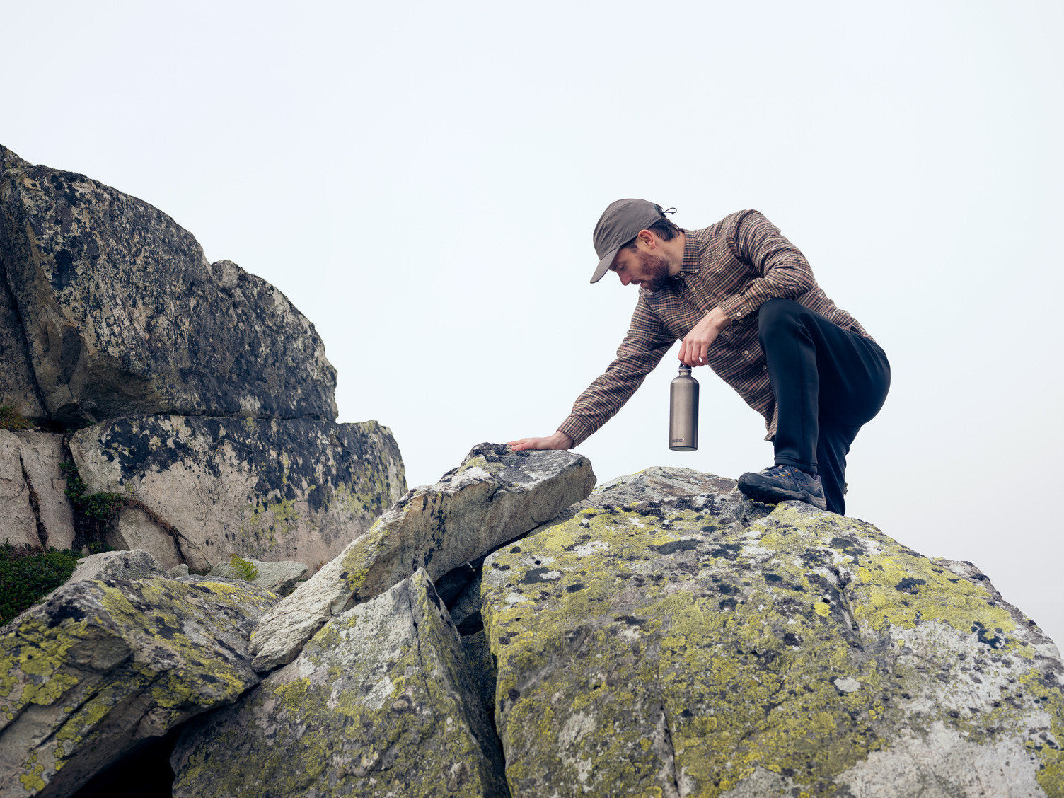 Sigg Traveller drinking bottle 600 ml, smoked pearl, 8623.20