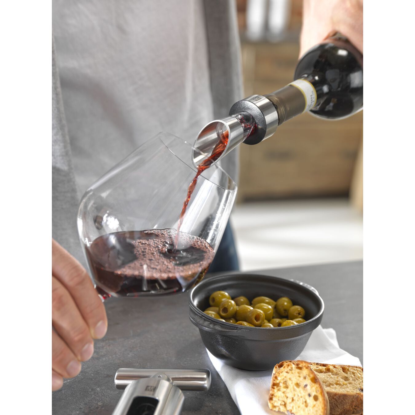 Zwilling Sommelier dekantačný lievik s uzáverom, 39500-050