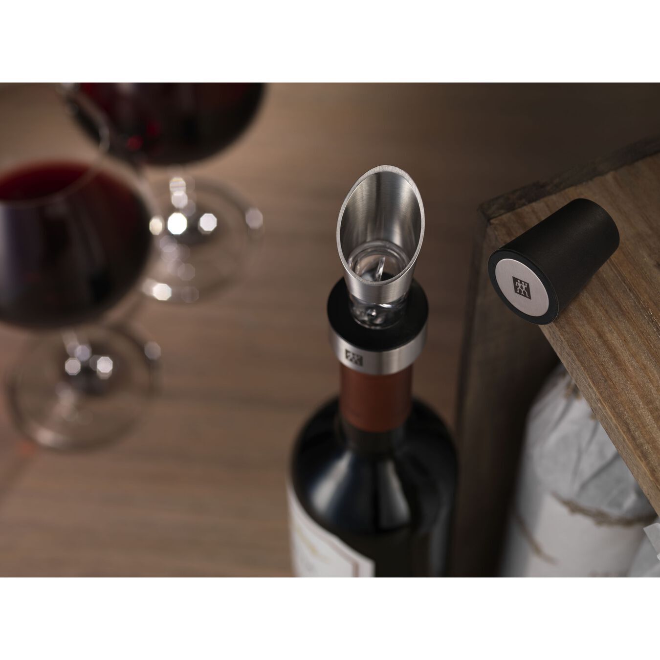 Zwilling Sommelier dekantačný lievik s uzáverom, 39500-050