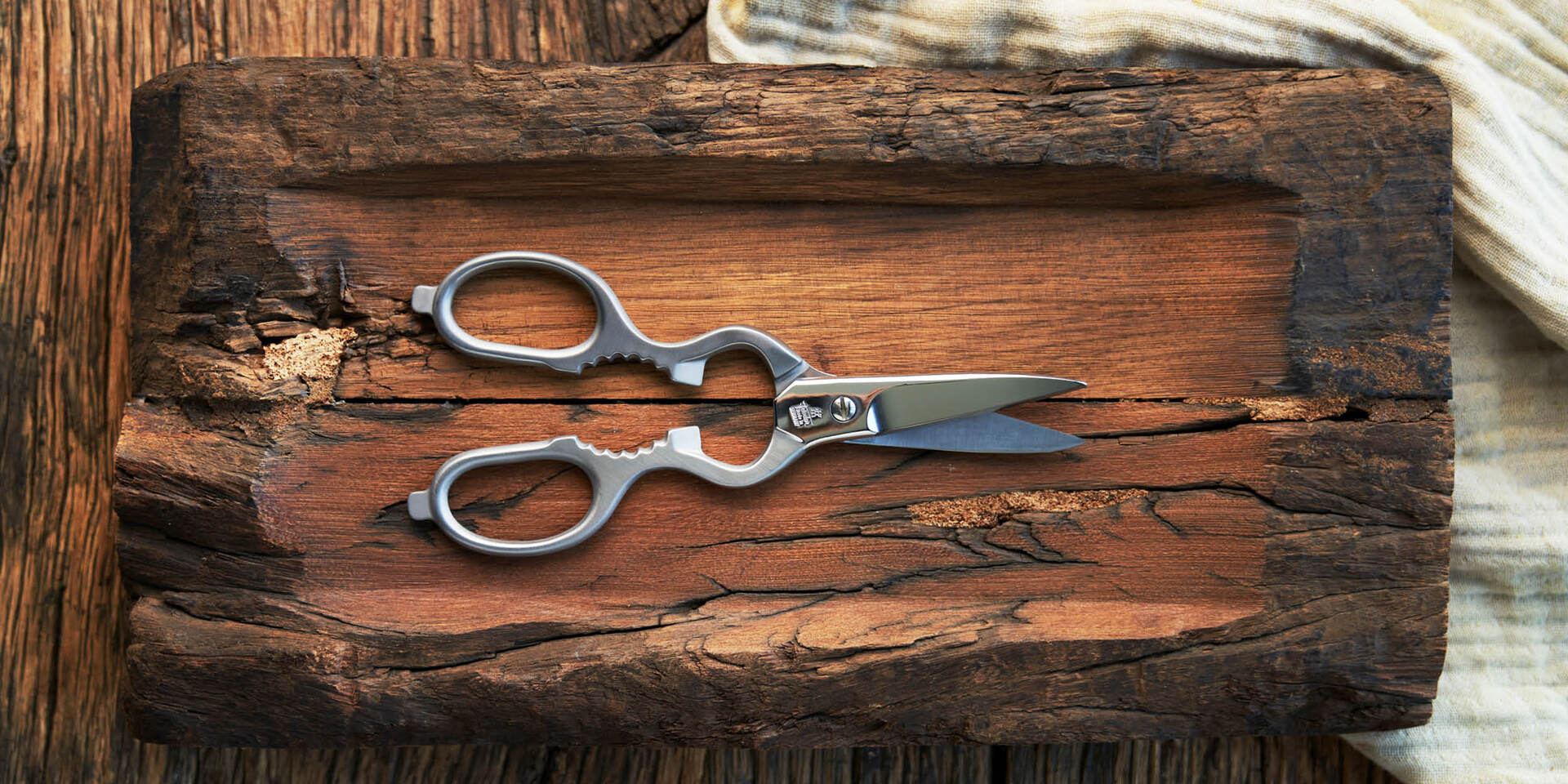 Viacúčelové nožnice Zwilling 20 cm matné