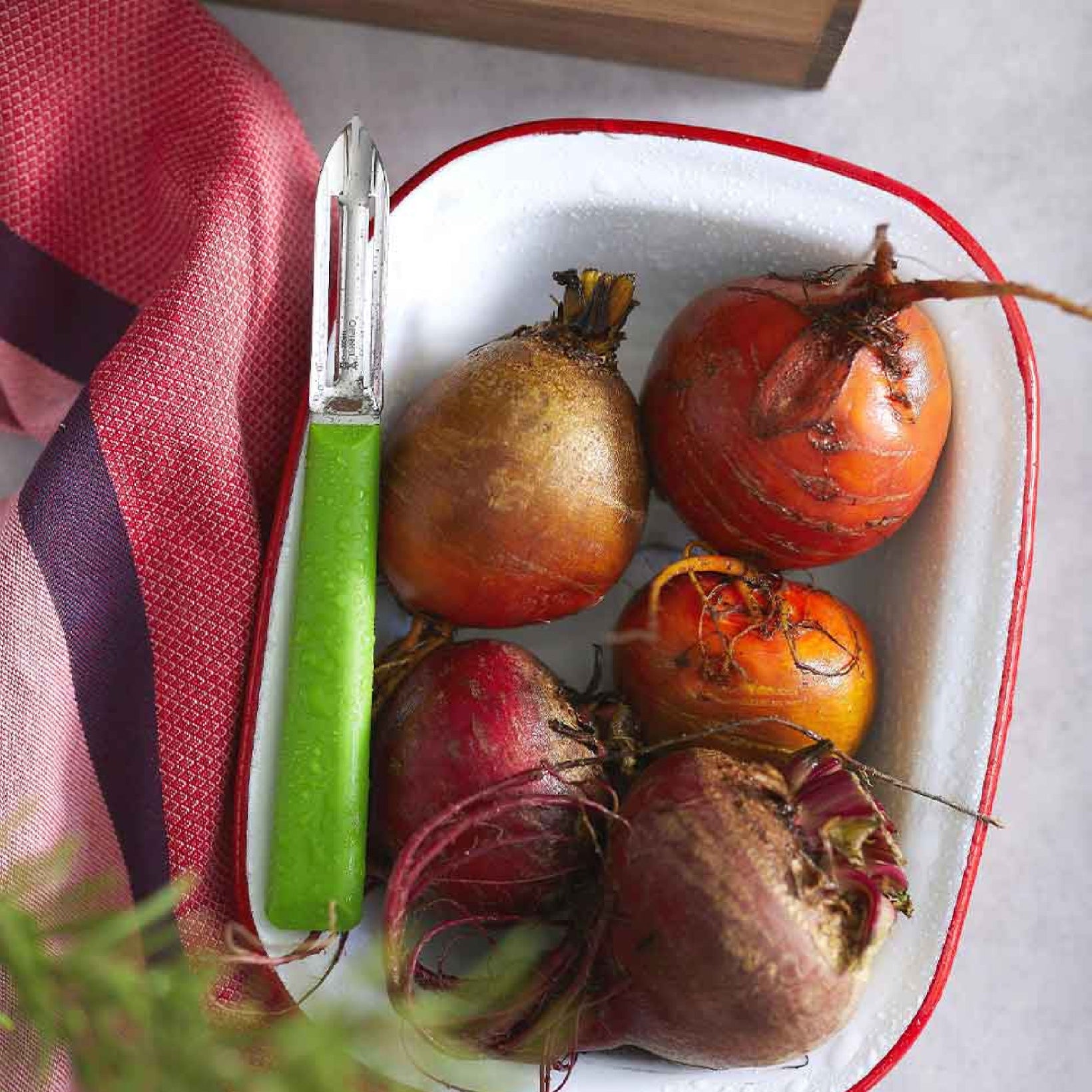 Opinel Les Essentiels+ N°315 škrabka, zelená, 002357