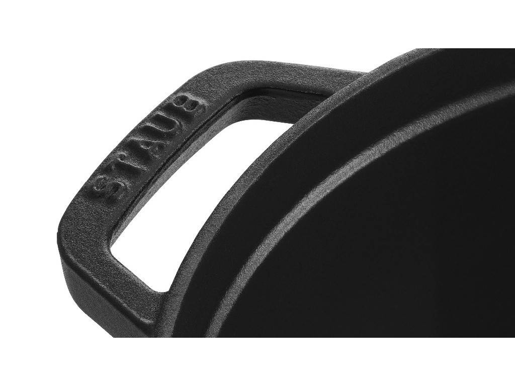 Liatinový hrniec s pokrievkou Staub Cocotte, čierny, 30 cm / 8,35 l