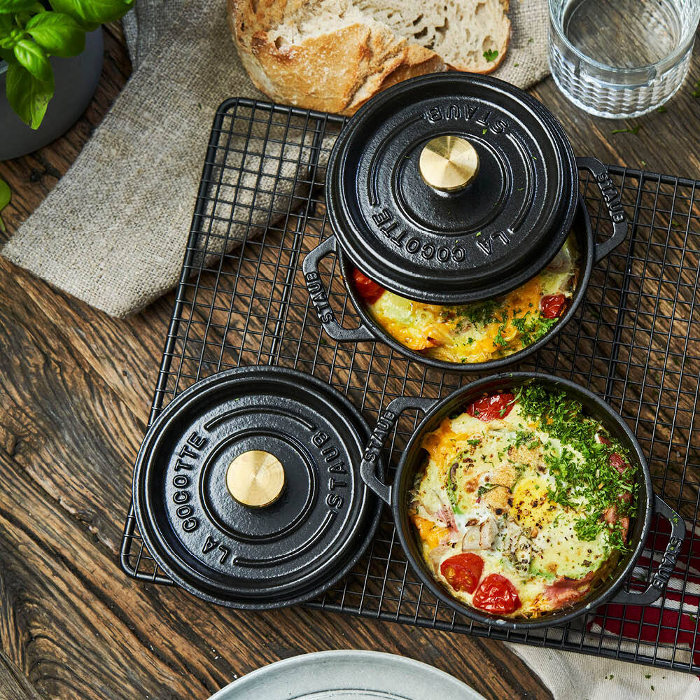 Staub Cocotte Mini hrnec kulatý 10 cm/0,25 l černý, 1101025