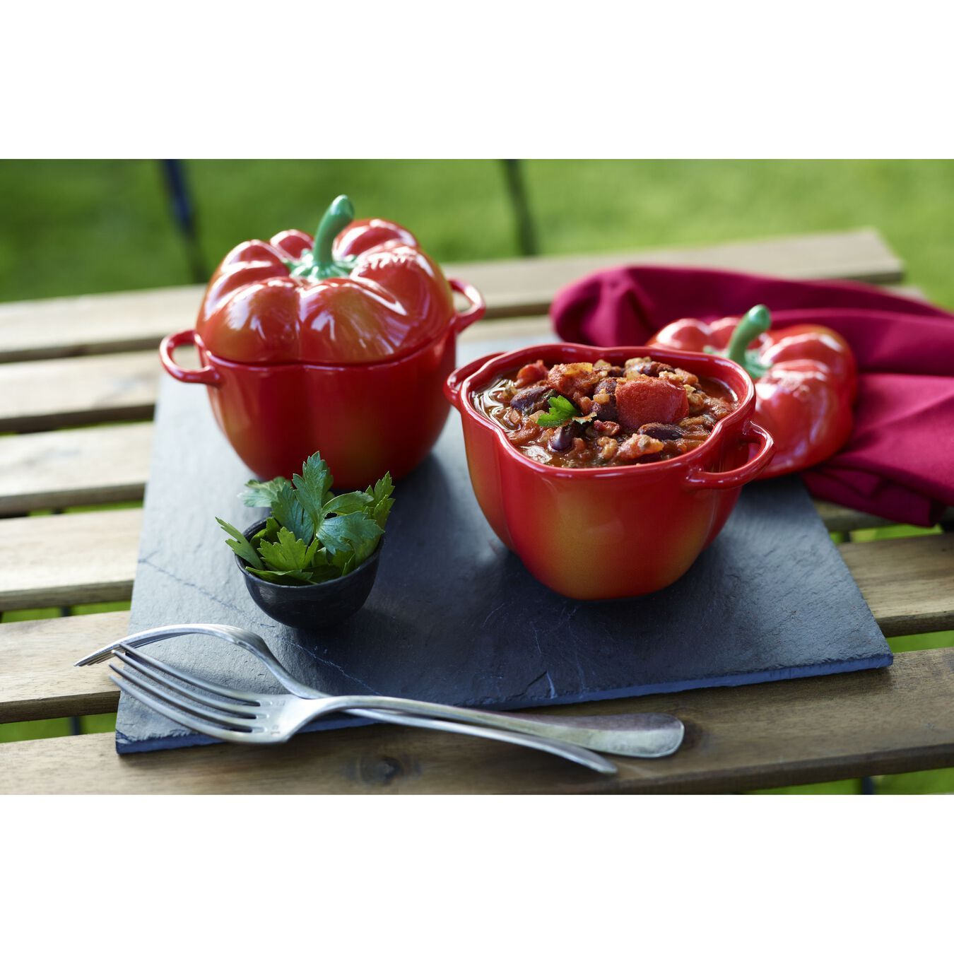 Staub Cocotte keramická zapekacia misa v tvare papriky 12 cm/0,47 l, oranžovo-červená, 40500-325