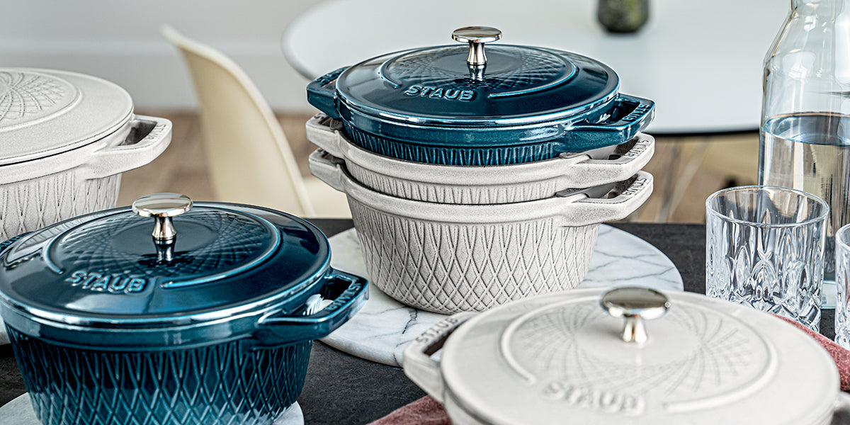 Staub Cocotte Twist okrúhly hrniec 24 cm/4 l biela hľuzovka, 1023541