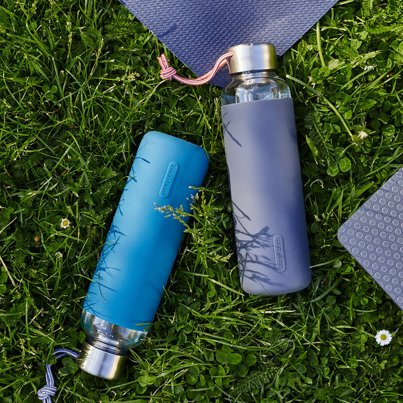 Black+Blum skleněná lahev na vodu 600 ml, ocean, GR-WB-M005