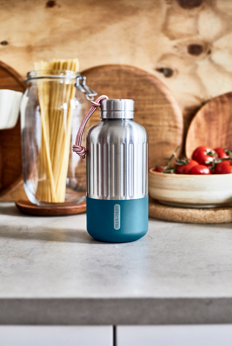 Termo fľaša Black+Blum Explorer z nehrdzavejúcej ocele 650 ml, oceán, BAM-EIWB-S005