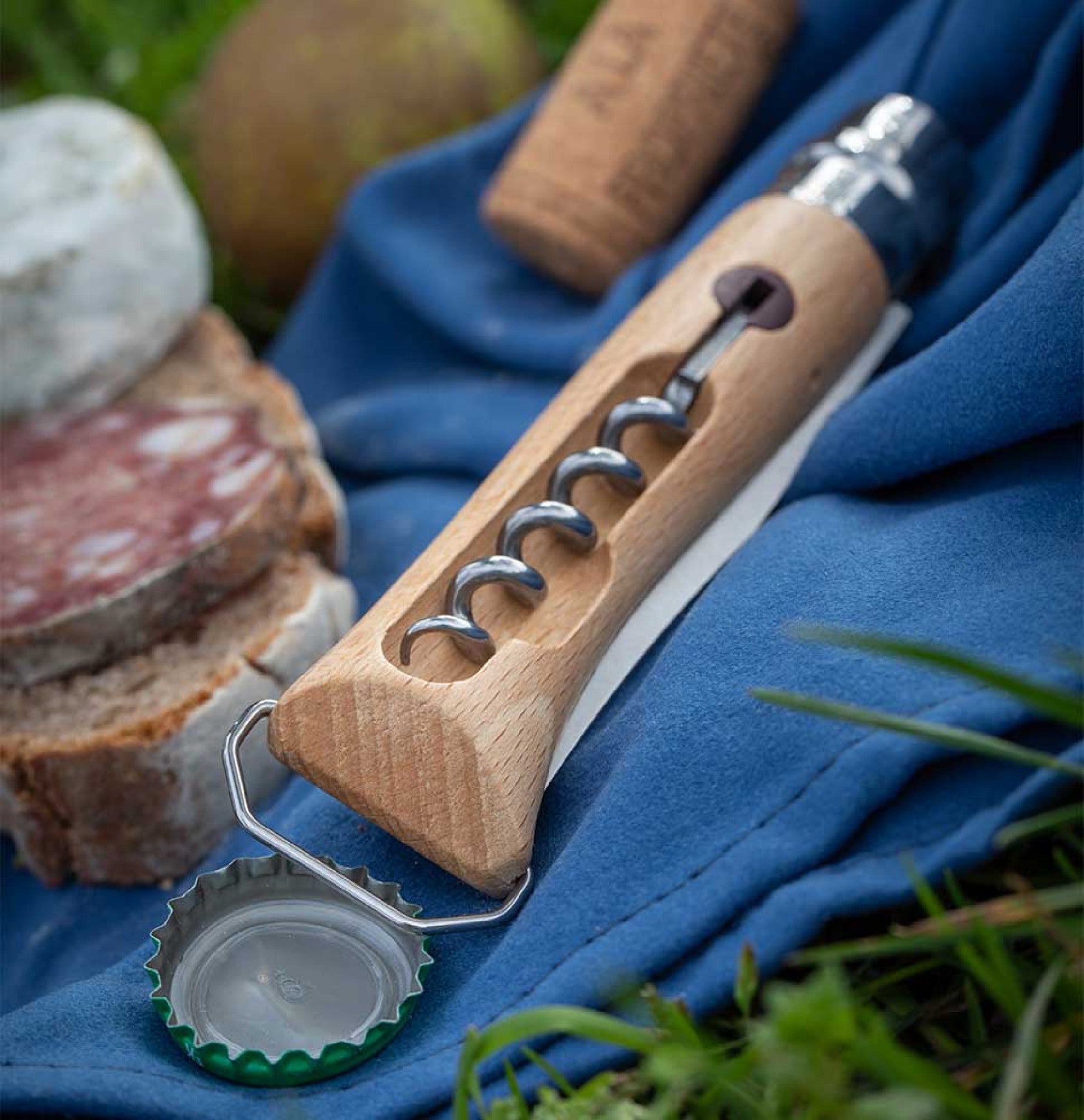 Nôž Opinel Nomad N°10 s vývrtkou a otváračom na fľaše 10 cm, 002578